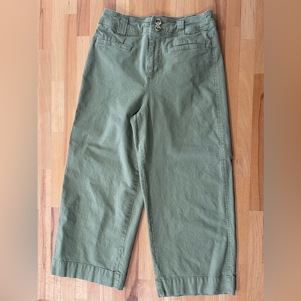 Target capri wide leg pants. Trendy wide leg. Get ready for spring/summer!